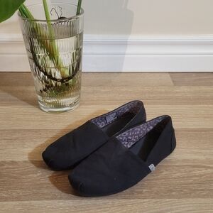 Chic Black Slip-On Shoes